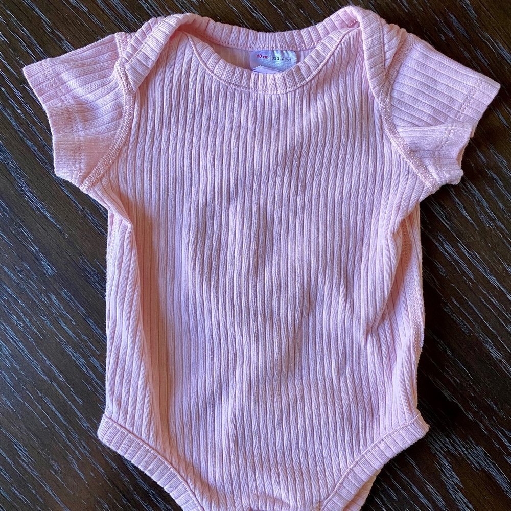 Hanna Andersson ribbed pink onesie